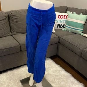 Lululemon studio in beach blanket blue